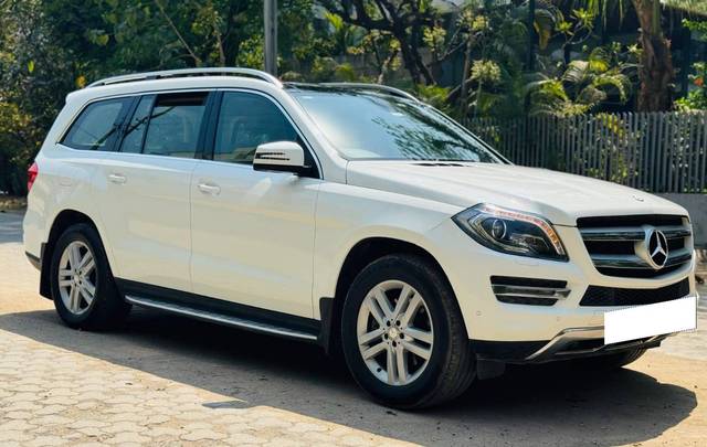 https://images10.gaadi.com/usedcar_image/4512701/original/processed_42e1c8739dd4d719258dba8837e93551.jpg?imwidth=6400