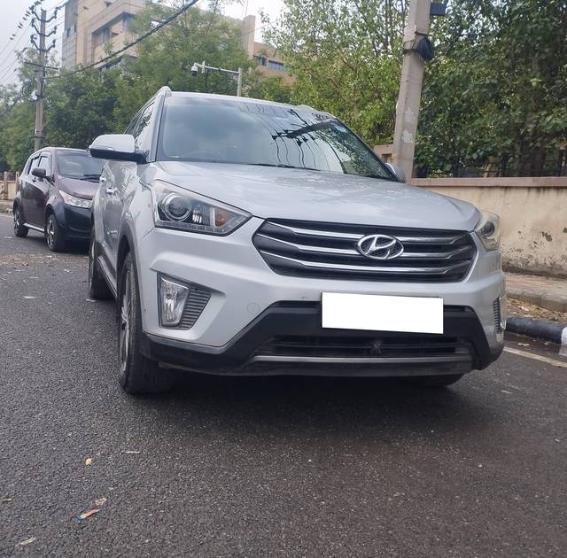 https://images10.gaadi.com/usedcar_image/4512702/original/processed_3c83b808e18d111444585a4920072465.jpg?imwidth=6400