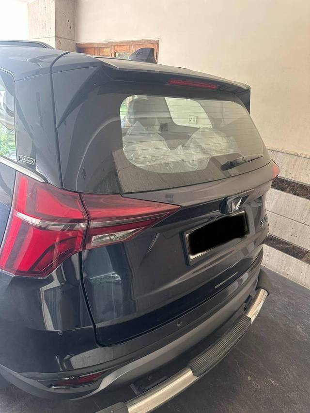 https://images10.gaadi.com/usedcar_image/4512704/original/processed_811db51e5c23cccb7c8c186b770e9b27.jpg?imwidth=6401