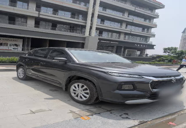 https://images10.gaadi.com/usedcar_image/4512707/original/6a3f519a-60cf-4bc7-ad93-83fd932a91df.?imwidth=6401