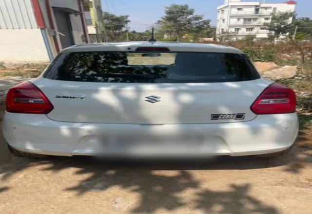 https://images10.gaadi.com/usedcar_image/4512719/original/f3bb950a-2b66-4f42-be00-8e96fc48feb6.?imwidth=6401