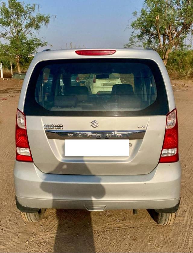 https://images10.gaadi.com/usedcar_image/4512742/original/processed_d9eece98ede46bec3d751485b0d6ef35.jpg?imwidth=6401