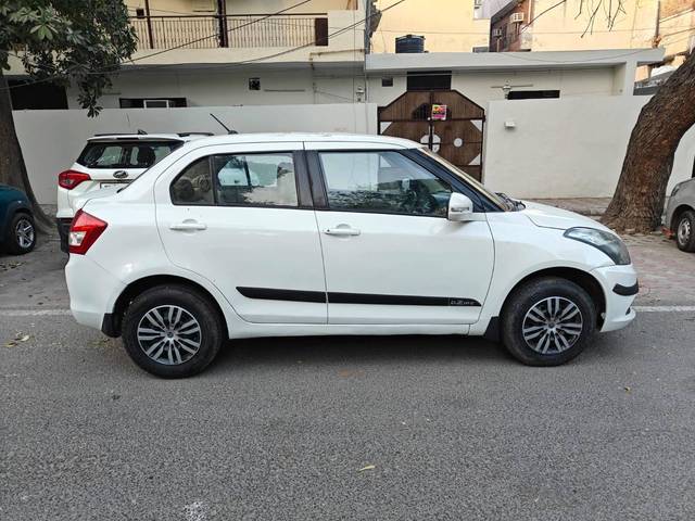 https://images10.gaadi.com/usedcar_image/4512754/original/processed_3afcd5367c393d371a52a232132ab04a.jpg?imwidth=6401
