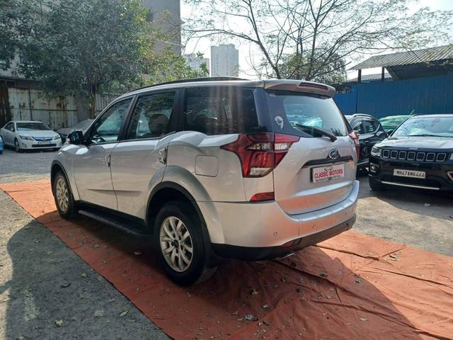 https://images10.gaadi.com/usedcar_image/4512755/original/processed_e8b57782d30318574a9ee41aac035308.jpeg?imwidth=6402