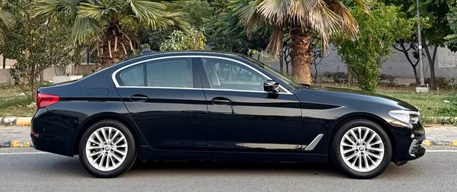https://images10.gaadi.com/usedcar_image/4512769/original/6a028bcbf37153201060ea9ba4d002b5.jpeg?imwidth=6401