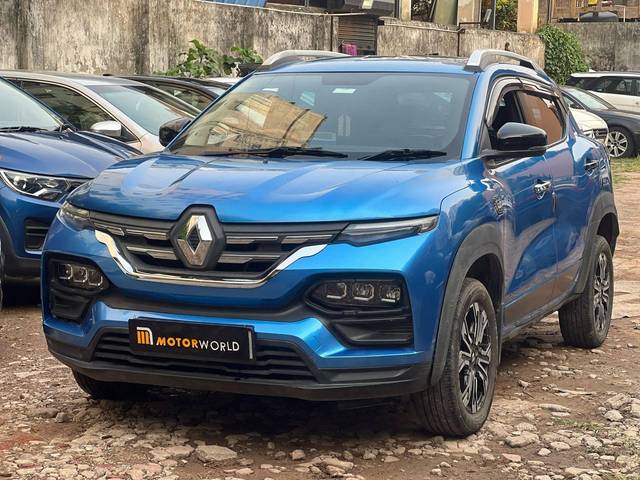 https://images10.gaadi.com/usedcar_image/4512773/original/processed_fc248e5e5c984ad53e2efe82e7e2aa60.jpg?imwidth=6402