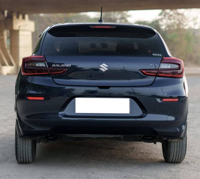 https://images10.gaadi.com/usedcar_image/4512774/original/processed_eaade66a949fd4a01d2dd1a6e6f161fd.jpg?imwidth=6402
