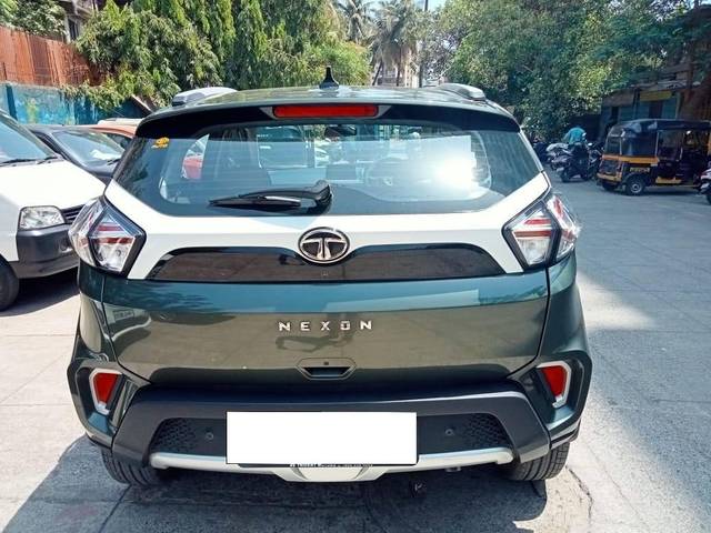 https://images10.gaadi.com/usedcar_image/4512778/original/processed_ebac909979e3824a8266954cc47fcd0e.jpeg?imwidth=6402