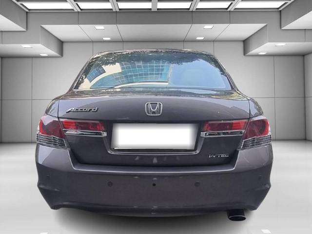 https://images10.gaadi.com/usedcar_image/4512782/original/processed_999cce2313cec1343b97d2769ce3b1ca.jpeg?imwidth=6402