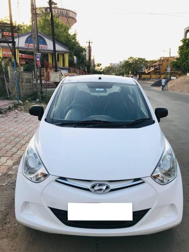 https://images10.gaadi.com/usedcar_image/4512784/original/processed_9d365a7b3ed91653cdbba3cc00e6ef5c.jpg?imwidth=6400