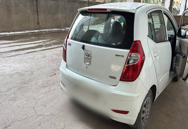 https://images10.gaadi.com/usedcar_image/4512795/original/9a7370f0-0a69-432e-baea-8a9c2131beb9.?imwidth=6401