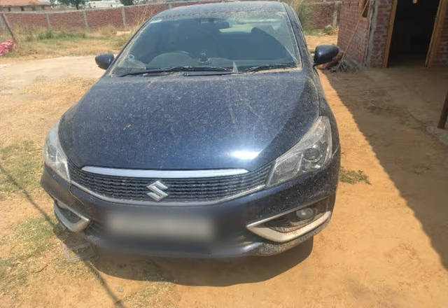 https://images10.gaadi.com/usedcar_image/4512817/original/329f1334-29ba-4472-a0f8-8f9d2b93dbb4.?imwidth=6400
