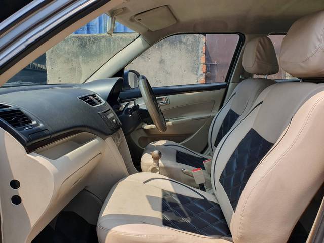 https://images10.gaadi.com/usedcar_image/4512828/original/processed_49f98092c9103db89a5f3b8febb49e3f.jpg?imwidth=6402