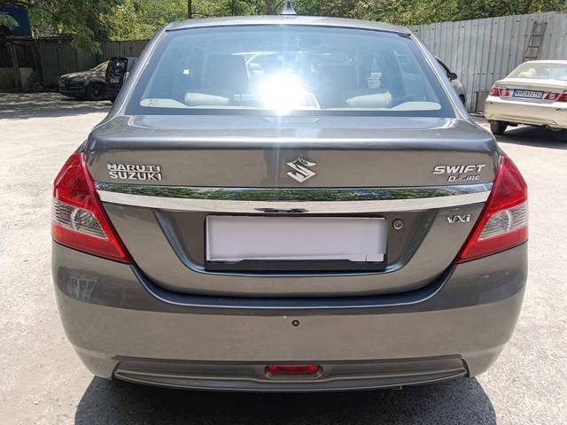https://images10.gaadi.com/usedcar_image/4512832/original/processed_97cf8ff0fa22d02f0ac6263d7a173466.jpg?imwidth=6402