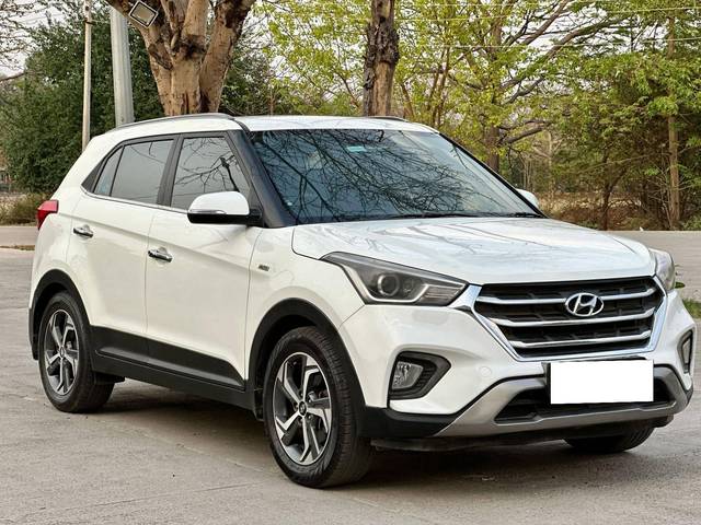 https://images10.gaadi.com/usedcar_image/4512834/original/processed_cfec7b88db9d1d7f302dd36f38742f50.jpg?imwidth=6400
