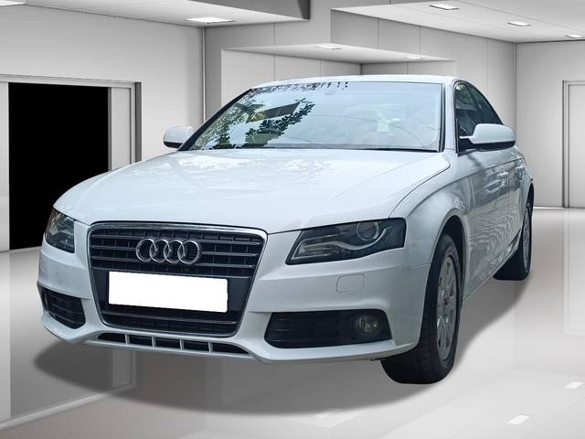https://images10.gaadi.com/usedcar_image/4512838/original/9f9f77560632175b10770e95e37abe92.jpg?imwidth=6402