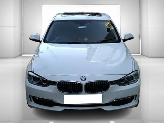 https://images10.gaadi.com/usedcar_image/4512845/original/f3db2cf70bbf141cbb07b2d7fe5d2d45.jpeg?imwidth=6402