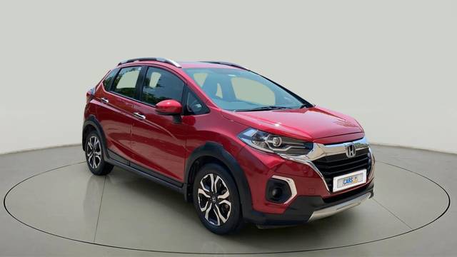 https://images10.gaadi.com/usedcar_image/4512846/original/0bec958f95671dd4cf441653b996d28a.jpg?imwidth=6400