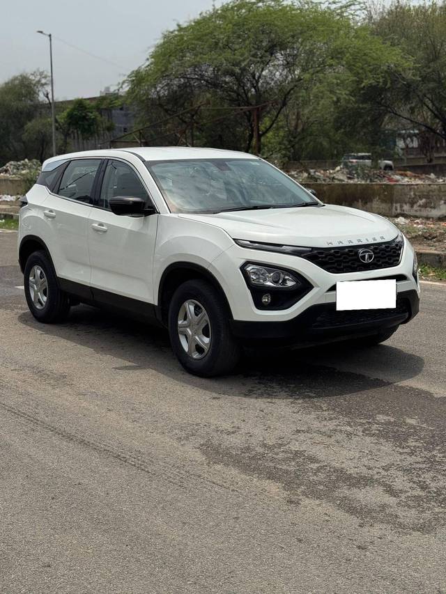 https://images10.gaadi.com/usedcar_image/4512848/original/processed_7c9c8268b3cc3a8640055593a4ed3375.jpg?imwidth=6400