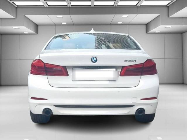 https://images10.gaadi.com/usedcar_image/4512852/original/processed_32d250805afc1b7e3bff2b2e7cbf4841.jpeg?imwidth=6401