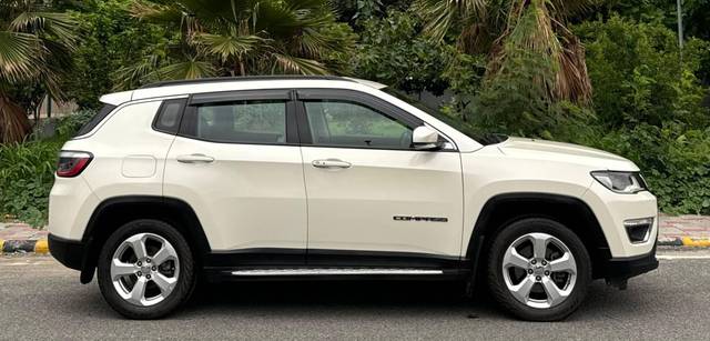 https://images10.gaadi.com/usedcar_image/4512896/original/processed_d5bc96be86df6d93ffa66fa22bf38e80.jpeg?imwidth=6401