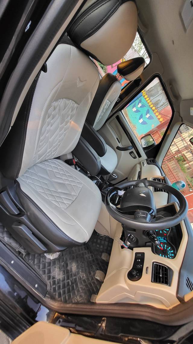 https://images10.gaadi.com/usedcar_image/4512899/original/2f936f3b8162d1f069c158ccc67d88c0.jpg?imwidth=6401