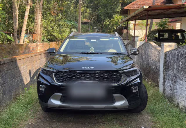 https://images10.gaadi.com/usedcar_image/4512904/original/1b5ae367-45ef-4f92-917a-30d0562f23af.?imwidth=6400