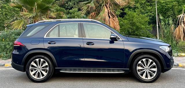 https://images10.gaadi.com/usedcar_image/4512906/original/processed_09631aa757ddb40c0c7757f2171903e4.jpeg?imwidth=6401
