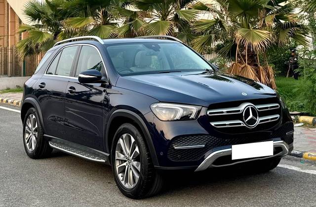 https://images10.gaadi.com/usedcar_image/4512906/original/processed_1ccafe9728c3be6fa8b486c2359d38c6.jpeg?imwidth=6400