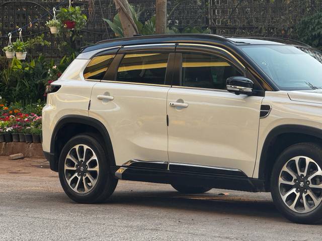 https://images10.gaadi.com/usedcar_image/4512923/original/da84a28a6f733998b5fa5e393eed2734.jpg?imwidth=6401