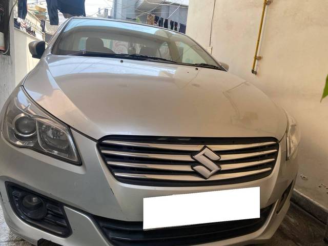 https://images10.gaadi.com/usedcar_image/4512941/original/processed_f04f3d6d15404dd7caaca731555ae6c7.jpg?imwidth=6400
