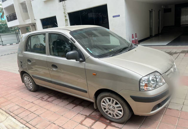 https://images10.gaadi.com/usedcar_image/4512949/original/5efd5f54-f2ba-46f6-a07c-7bbd409fdc31.?imwidth=6400