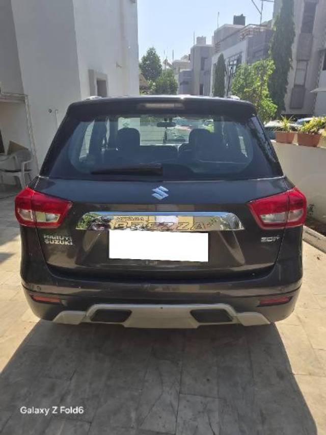 https://images10.gaadi.com/usedcar_image/4512956/original/processed_49bdba54-3bdb-44e4-9a3b-534015deed84.jpg?imwidth=6401