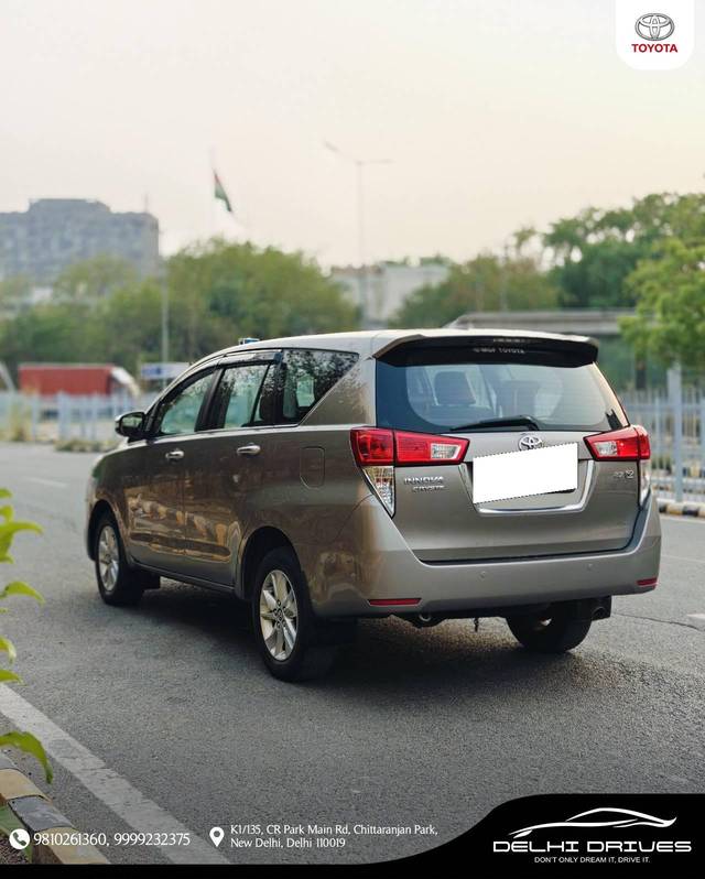https://images10.gaadi.com/usedcar_image/4512979/original/processed_fcae16af65d7ef79f5e3227d3577a6db.jpeg?imwidth=6401