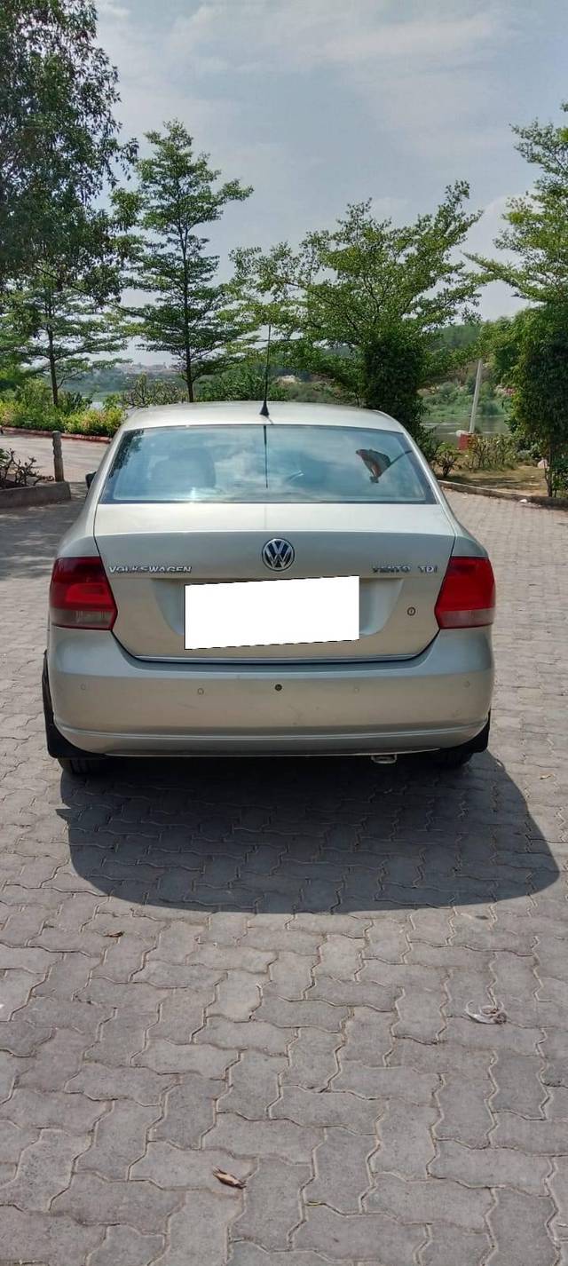 https://images10.gaadi.com/usedcar_image/4512991/original/processed_0412b4be81195b67fbb145b5edc67acb.jpg?imwidth=6402