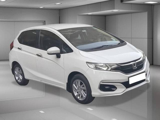 https://images10.gaadi.com/usedcar_image/4513032/original/processed_71dba59775d720b033c2e8ed34570fc0.jpg?imwidth=6400