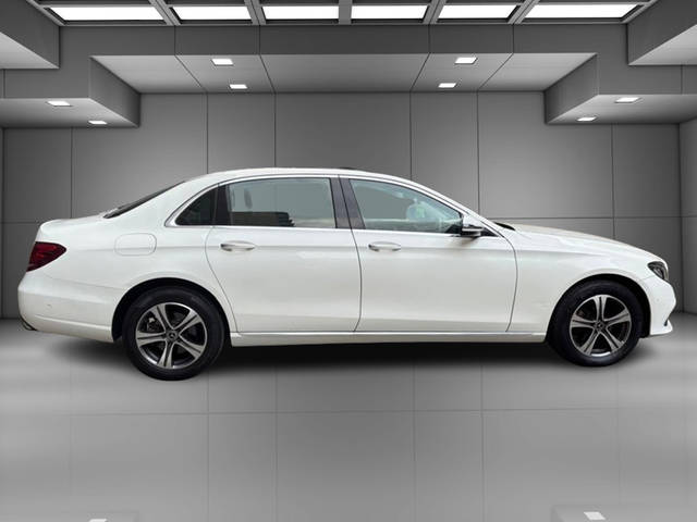 https://images10.gaadi.com/usedcar_image/4513080/original/7852f483bf18685770210b30b9eda995.jpg?imwidth=6401