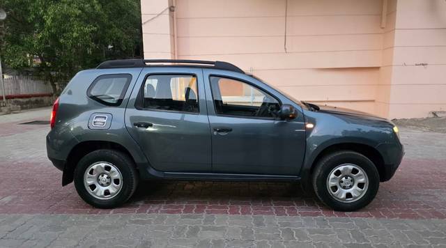 https://images10.gaadi.com/usedcar_image/4513084/original/b940fcb58d2181d57e84938ddf5b7857.jpg?imwidth=6401
