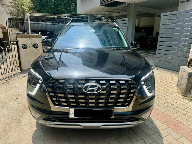 https://images10.gaadi.com/usedcar_image/4513101/original/6777f498a06f3a9d72f9c272032c3b91.jpg?imwidth=6401