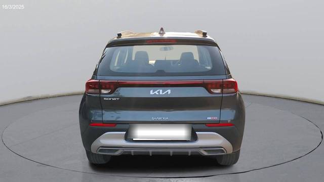 https://images10.gaadi.com/usedcar_image/4513108/original/processed_7a70a65d06be66308f878e123a51791a.jpeg?imwidth=6401