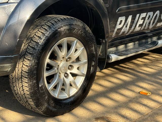 https://images10.gaadi.com/usedcar_image/4513112/original/5d388098043b634975ab03f9a553c321.jpg?imwidth=6402