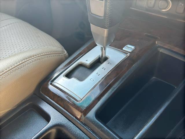 https://images10.gaadi.com/usedcar_image/4513112/original/721c7b3fbd732eee77be23d4a67422c0.jpg?imwidth=6401