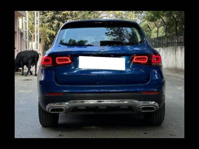 https://images10.gaadi.com/usedcar_image/4513134/original/processed_00f4de297f66c035e7f151fae46fab46.jpg?imwidth=6401