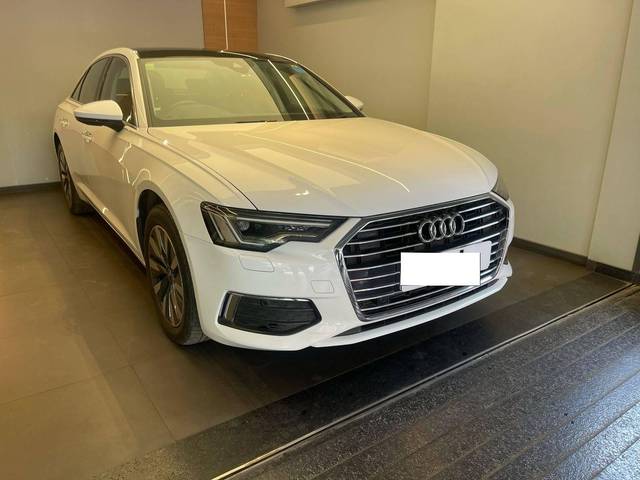 https://images10.gaadi.com/usedcar_image/4513135/original/processed_3a59b3b291390adeb8c175ce06237a1b.jpeg?imwidth=6400