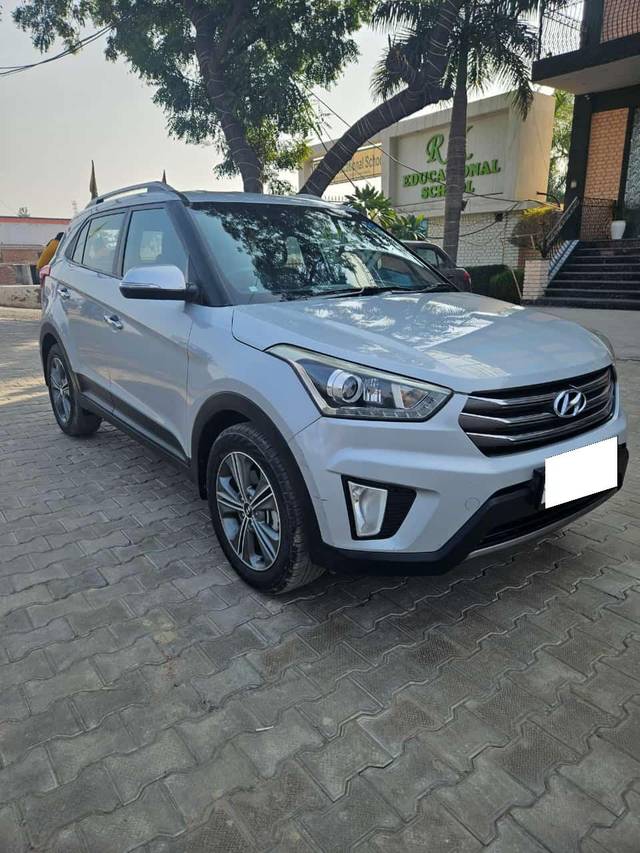 https://images10.gaadi.com/usedcar_image/4513139/original/processed_6cd7981988bce0209b4acf8354ab3fa7.jpg?imwidth=6400