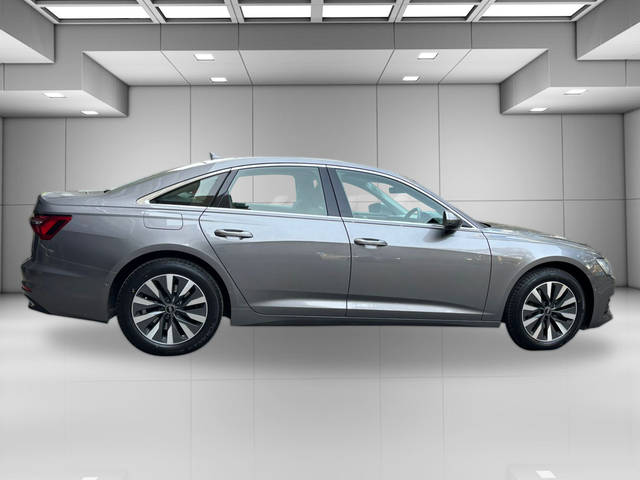 https://images10.gaadi.com/usedcar_image/4513140/original/5441cec9665f5993eddb79a2be6002d9.jpg?imwidth=6401