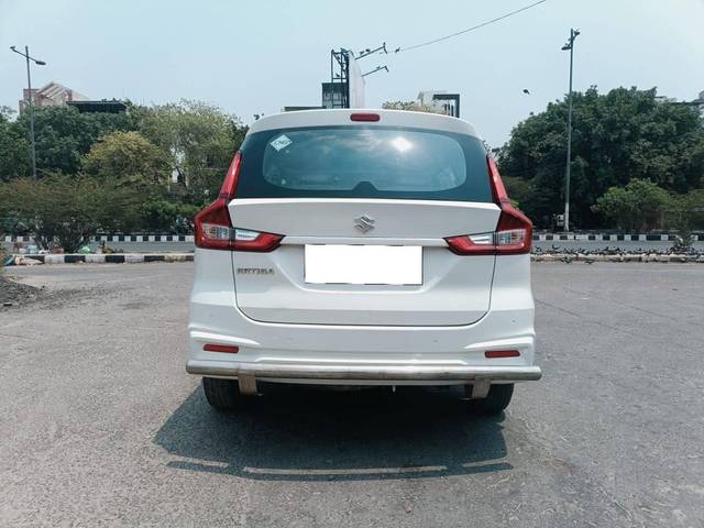 https://images10.gaadi.com/usedcar_image/4513148/original/processed_269b8a01484befa100fd22a3d6998006.jpg?imwidth=6401
