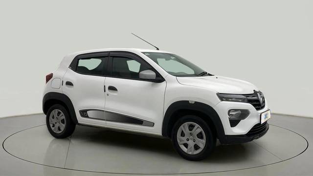 https://images10.gaadi.com/usedcar_image/4513150/original/fddabd9df9097fa4a66a09fe46d99155.jpg?imwidth=6400
