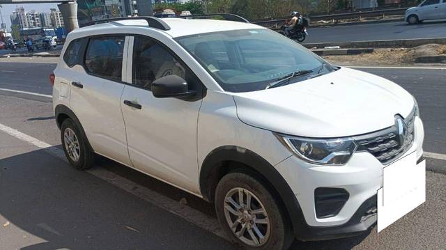 https://images10.gaadi.com/usedcar_image/4513156/original/processed_132672d3c3b9bd959ee5a18923f337fc.jpg?imwidth=6400
