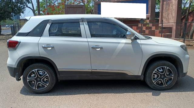 https://images10.gaadi.com/usedcar_image/4513163/original/processed_7a9cf5dfdd31839f7c9083d489bd70b1.jpg?imwidth=6401
